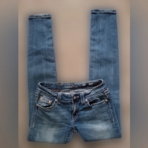 Miss Me • Skinny styled Jeans size27 - Picture 3 of 9